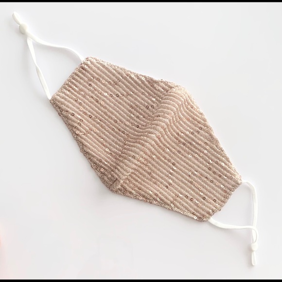 Sequin Face Mask - Soft Rose Gold - Picture 1 of 3